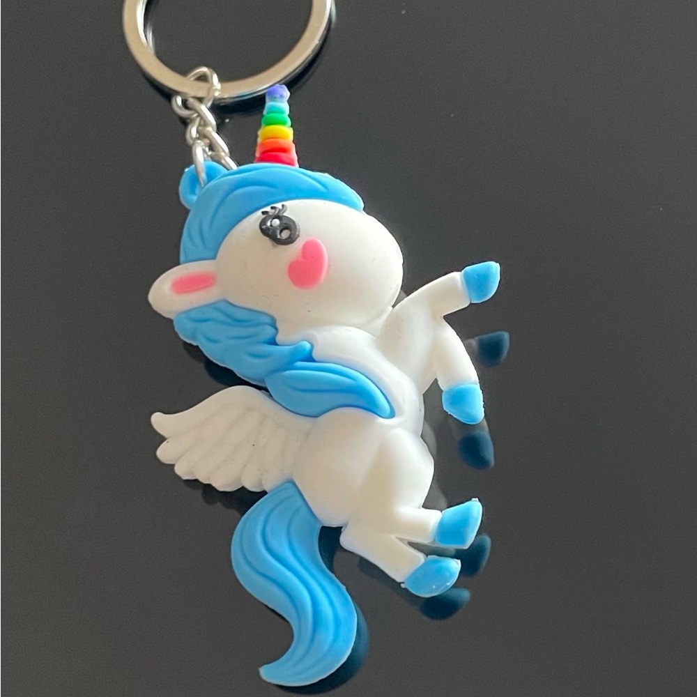 🔥3/$30🔥 Unicorn keychain brand new